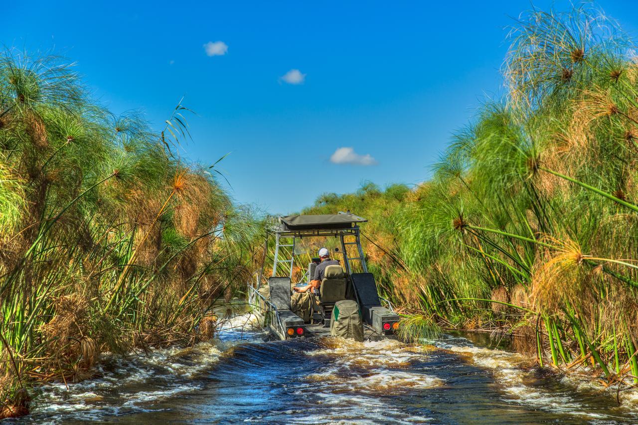 Thamalakane River Lodge Маун Экстерьер фото